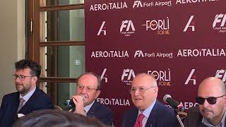 AeroItalia - Forlì : il Presidente Silvestrini e il Vice Ettore Sansavini aprono la presentazione