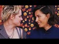 Kristen Stewart and Naomi Scott adoring each other for almost 3 minutes