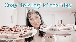 SHOWING OUR HOUSE PROGRESS | COSY HOMEMAKER VLOG UK #homemaker #ukvlogger #bakingcakes #baking