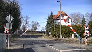 Spoorwegovergang Waltershausen Schnepfenthal (D) // Railroad crossing // Bahnübergang