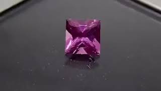 マラヤガーネット 1.36ct