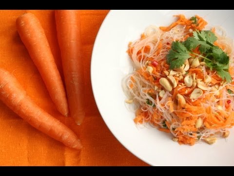 Carrot-peanut-noodle salad