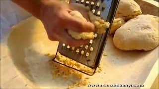 Házi tarhonya készítése-Making homemade pasta-machen hausgemachte Pasta