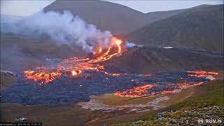 Icelandic volcano Geldingadalir 12 hours in 12 minutes time lapse