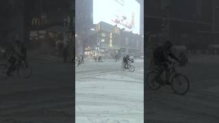 Snow in the US: What's Happening? #shorts #ytshorts #usa #snowfall