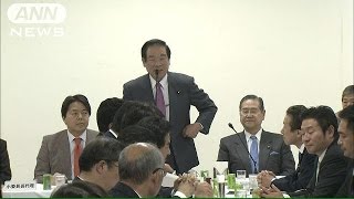 自民党税調で激論　ゴルフ場利用税は「存続」(14/12/28)