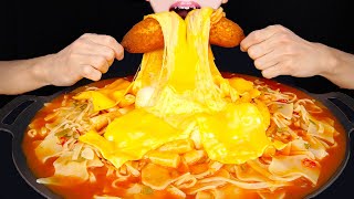 ASMR CHEESY CORN DOGS UDON NOODLES TTEOKBOKKI MUKBANG 치즈 먹방 チーズ ホットドッグ うどん トッポッキ 咀嚼音 EATING SOUNDS