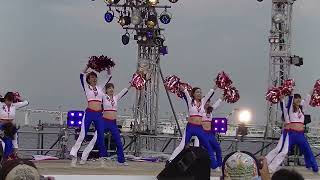 トリコロールマーメイズ（横浜F・マリノス公式チアリーディングチーム）横浜開港祭2013