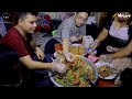 Spicy Rakhine Style Seafood / ပူပူစပ်စပ် ပင်လယ်စာရခိုင်ချက်၊ ဂဏန်းပျော့ကြော် နှင့် ဒိုရီငါးကြော်