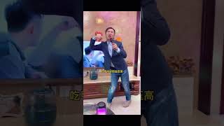 【小馬哥小馬嫂】但凡我有壹點辦法 都不願看她那張暴發戶的嘴臉#婚後男人的要錢方式 #歡喜就好 #家庭地位 #搞笑視頻 #shorts