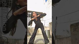 Sar ghume chakkar khaye😵 | dance cover #shorts #viral #shortsvideo #shortvideo #madhubala #dance