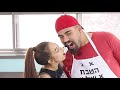 גל זהבי נישק אותי זה מה שקורה כשמבשלים בלי ידיים