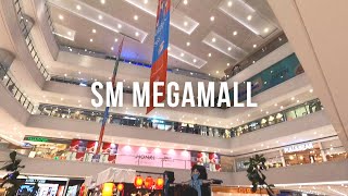 [4K] SM Megamall Walking Tour and Buying dinner at Panda Express | Philippines 🇵🇭 July 2020