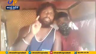 AP Fishermen Stranded in Gujarat | Fishermen Go hungry while Returning AP | Lockdown