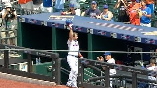 Nieuwenhuis cranks his third homer of game