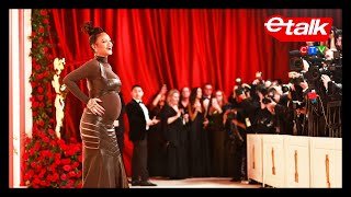 Rihanna’s dramatic arrival to the Oscars red carpet | Etalk
