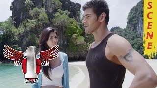 Mahesh Babu And Kriti Sanon love Scene In Island - 1 Nenokkadine Movie Scenes