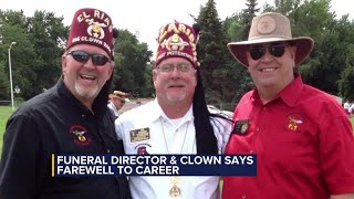 Funeral director & clown says farewell to career