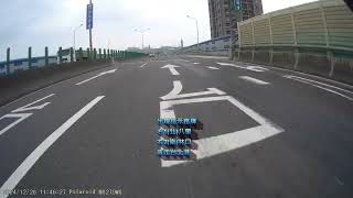 台64線快速道路西行銜接台61線南向的匝道通車小跑