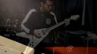 James Hetfield’s white Electra Kill 'Em All Flying V #Metallica