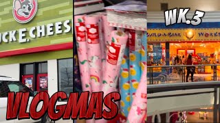 VLOGMAS WK.3 | last minute shopping, wrapping presents, Chuck E. Cheese, \u0026 Build a Bear!