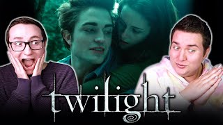 TWILIGHT *REACTION* CALLING ALL SPIDER MONKEYS! (MOVIE COMMENTARY)