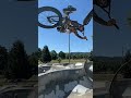 cody pollard roasting some portland steep u0026 deep bmx fastandloosebmx fullpipe skatepark