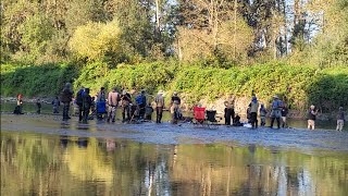 Salmon fishing at Vedder River (Cottonwood) | Canada