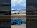 NOSE WHEEL LANDING DELTA AIRLINES BOEING 767-300 AT LOS ANGELES INT AIRPORT#shorts #fyp #aviation