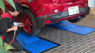 デミオ🚘ホイールロックナット取り付け❣️