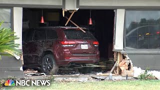 At least 23 injured after SUV crashes into Denny’s in Texas