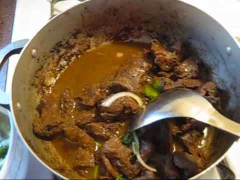 Bistec saltiado en salsa - STeak in a sauce Bistec saltiado en salsa - STeak in a sauce
