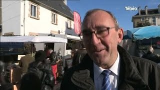 Régionales. FN : Tractage au marché (Rennes)