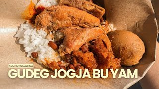 KETEMU GUDEG AUTHENTIC JOGJA DI SALATIGA! MAKNYUS POL | Gudeg Jogja Bu Yam