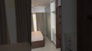 3 bhk + balcony flat for sale bandra West 21st road connect WhatsApp 8433651858