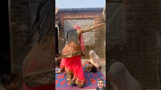 Farzana baji ka dance 🤣#comedy #funny #farzana #fufa #shorts #youtubeshorts #viralvideo #shortsfeed