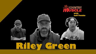 Riley Green on football, training and making music. #rileygreen #countrymuscle #interview