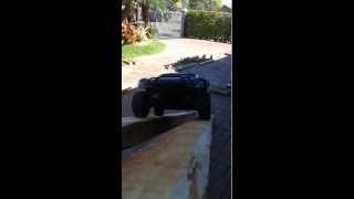 two traxxs slash crawling competition