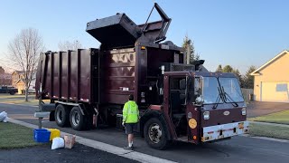 Roaring Village of Hilton CCC Heil Recycler 2000 Garbage Truck