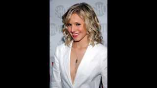 L Presents - Kristen Bell