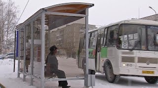 «Серовавтодор» установил новые стекла на шести автобусных остановках города