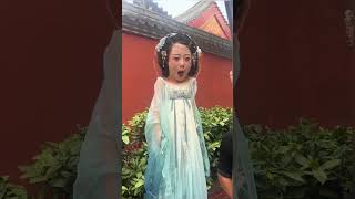 这是忙碌的一天😂😂路人视角 拍摄现场 哈哈哈娱乐一下😂😂😂我的乡村生活