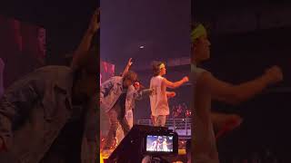 230722 iKON - 덤앤더머(DUMB\u0026DUMBER) @ iKON 2023 World Tour 'TAKE OFF' in KUALA LUMPUR [FANCAM]