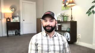 Meet JJ a devCodeCamp Instructor