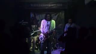 Anavrin - Cika Cempaka Sari (Live @wavelengthstudio)