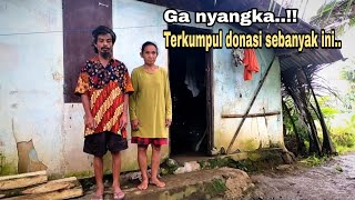 mengantarkan sumbangan dari para donatur, untuk pak warsidi, yg tinggal di rumah pinggir sungai.