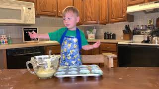 Adorable Three Year Old Makes Cupcakes - 1051844