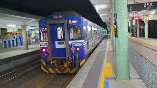 4118次七堵發車經由宜蘭線開往蘇澳的單組EMU502區間車