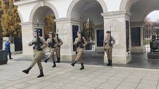 Rocznica utworzenia Grobu Nieznanego Żołnierza. 2.11.2022 ZMIANA WARTY