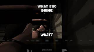 WHAT IS BRO DOING💀⁉️ﾉ #lethalcompany #lethalcompanygame #lethalcompanymoments